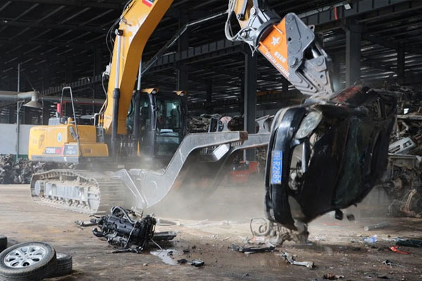 Application of Fujian Wulin Material Recycling Co., Ltd. Disassembly All-in-one Machine